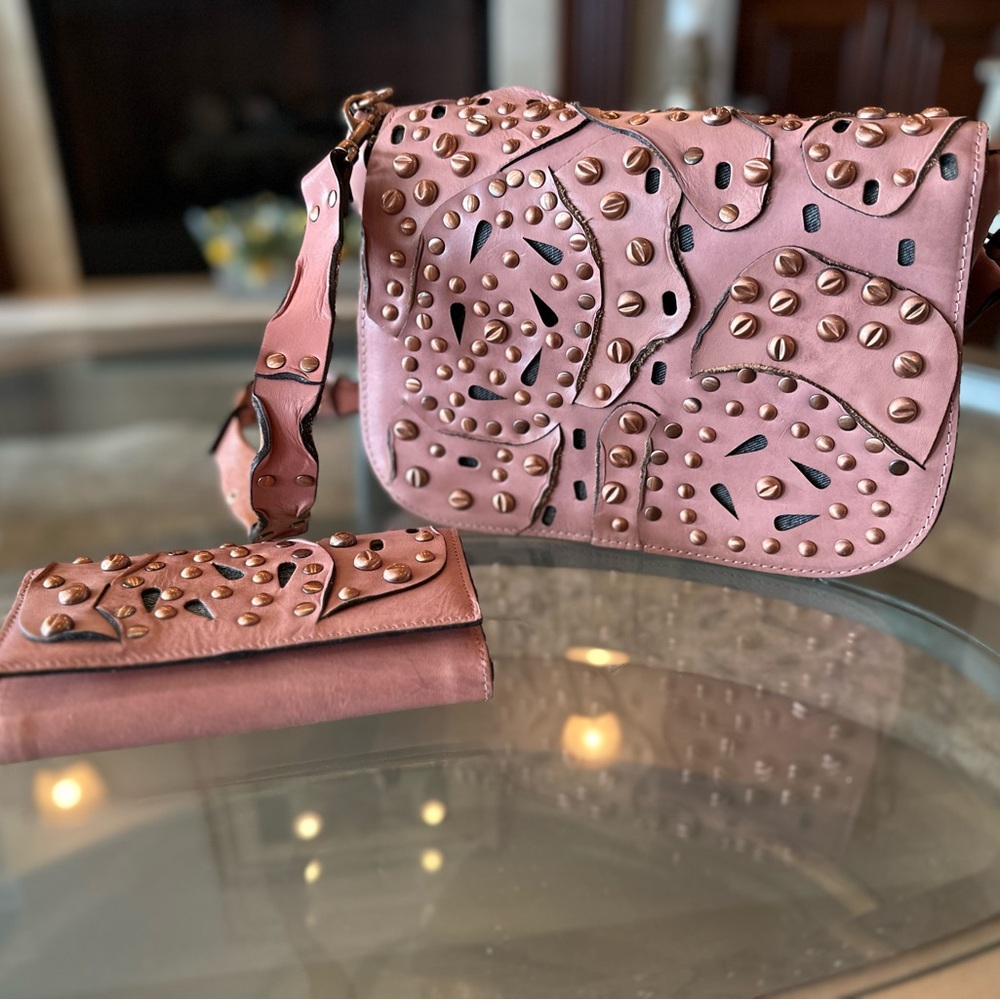 Patricia Nash Pink Floral Crossbody Bag